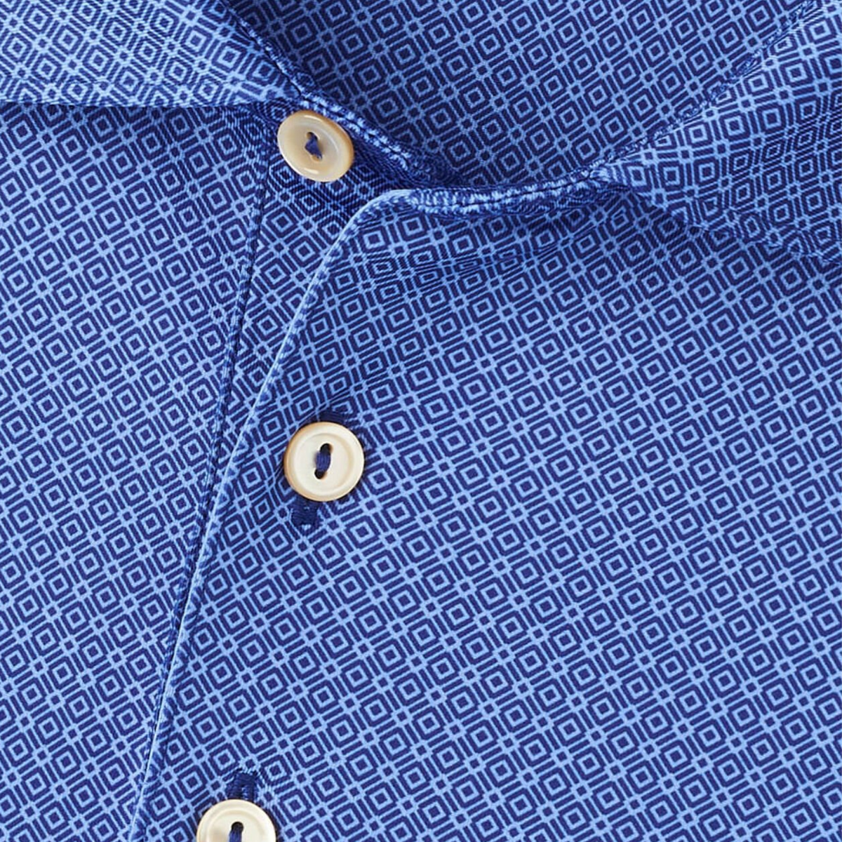 CloseUp_72_1200x.png